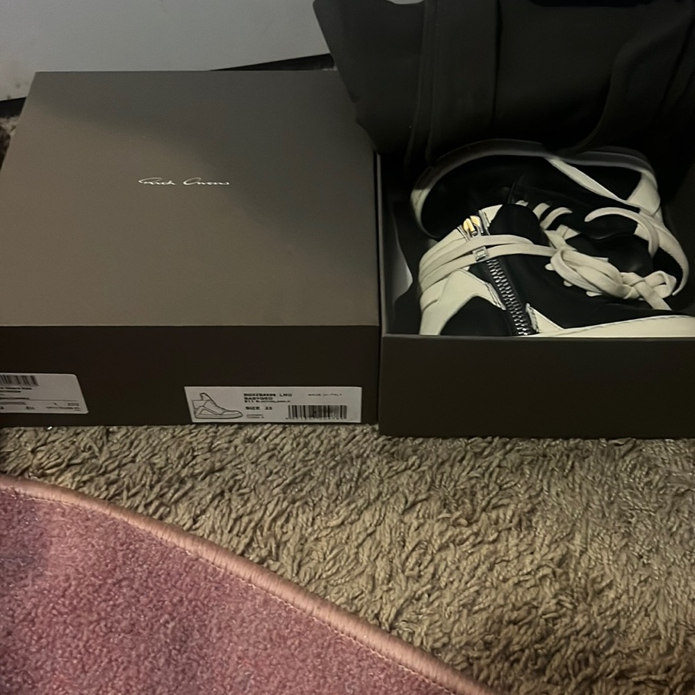 Rick Owens Infant - Picture 1 of 6